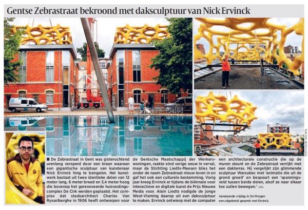 Gentse Zebrastraat bekroond met daksculptuur van Nick Ervinck